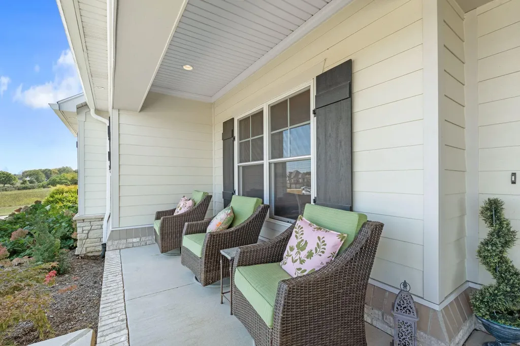 109 Mahin Trail Versailles KY 40383