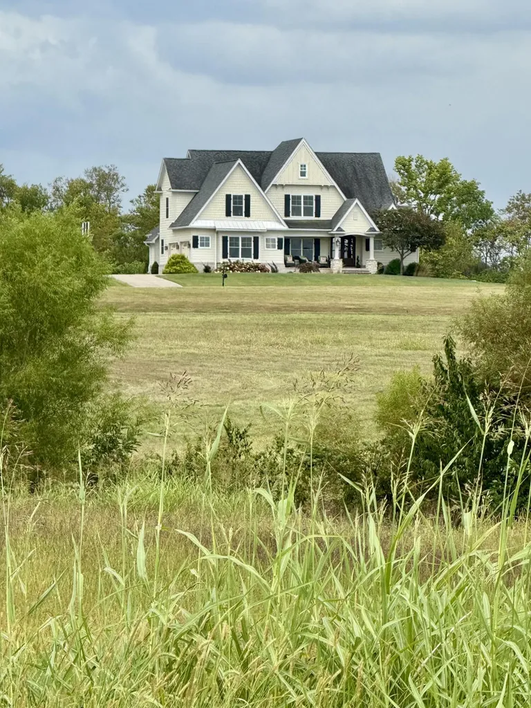 109 Mahin Trail Versailles KY 40383