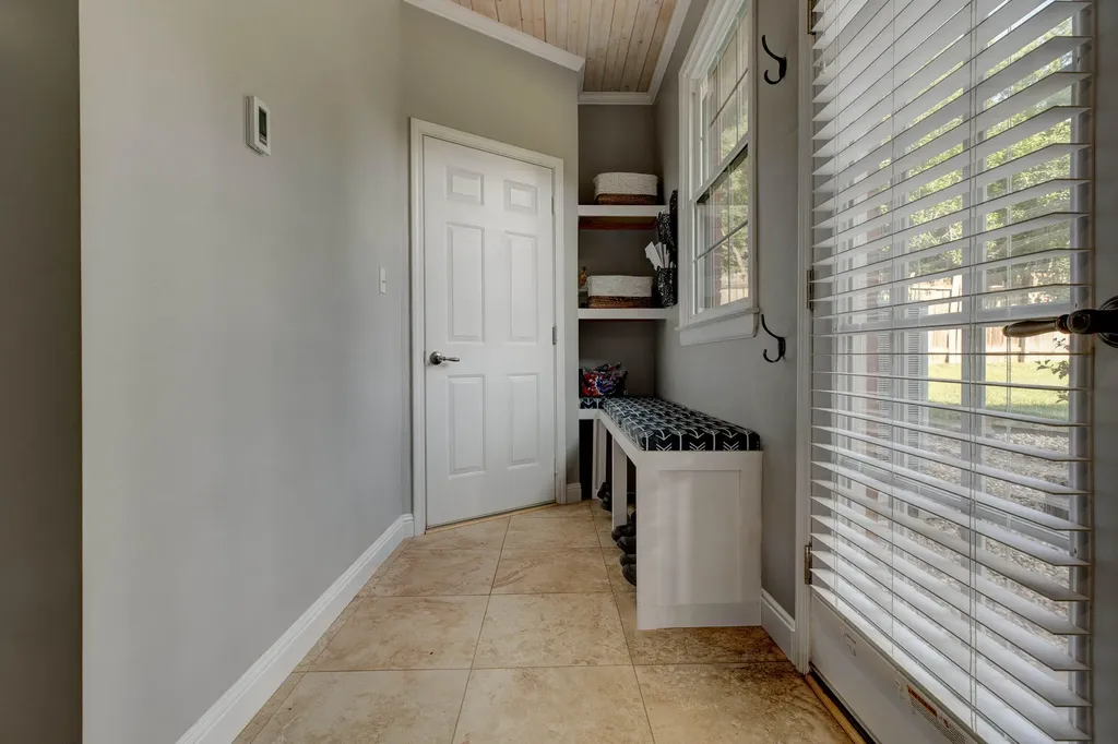 1133 Shagbark Lane Lexington KY 40515