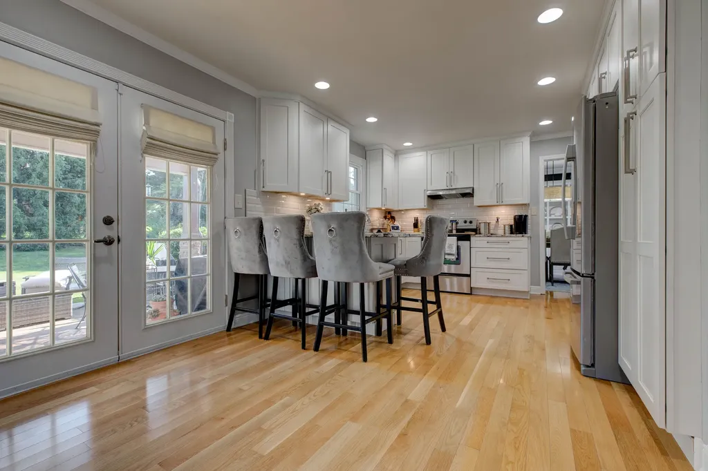 1133 Shagbark Lane Lexington KY 40515