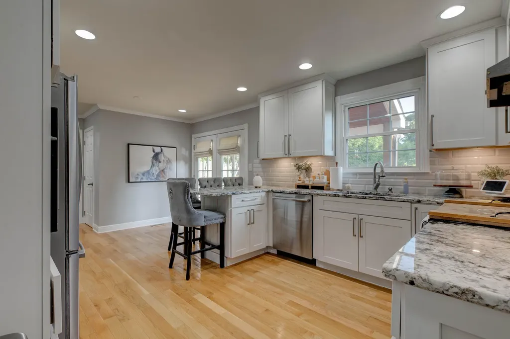 1133 Shagbark Lane Lexington KY 40515