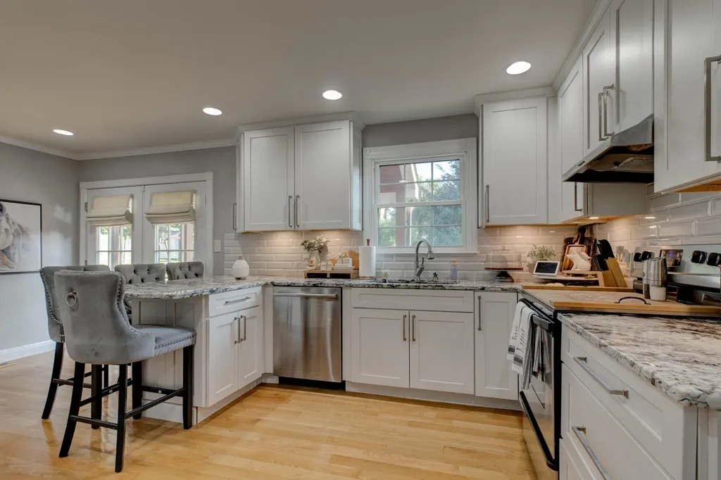 1133 Shagbark Lane Lexington KY 40515