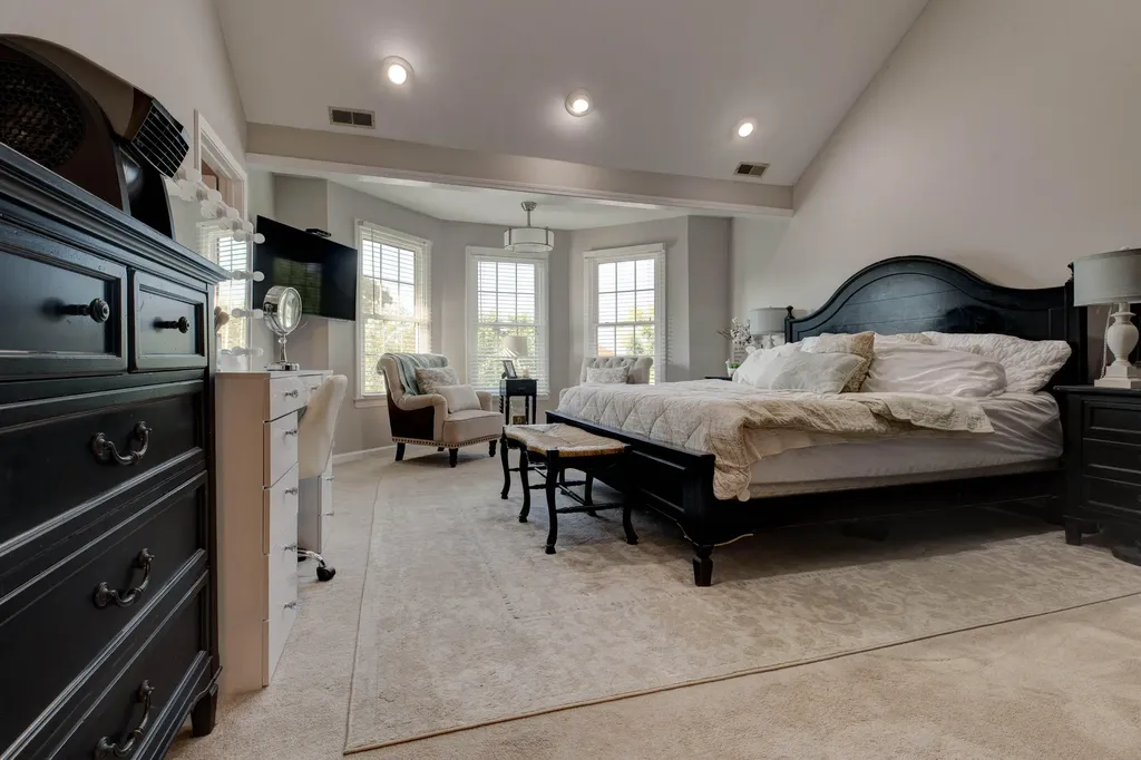 1133 Shagbark Lane Lexington KY 40515