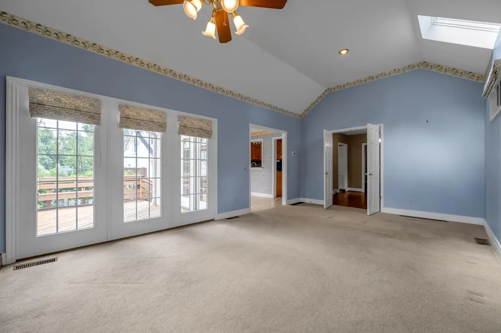 108 Romany Road Lexington KY 40502