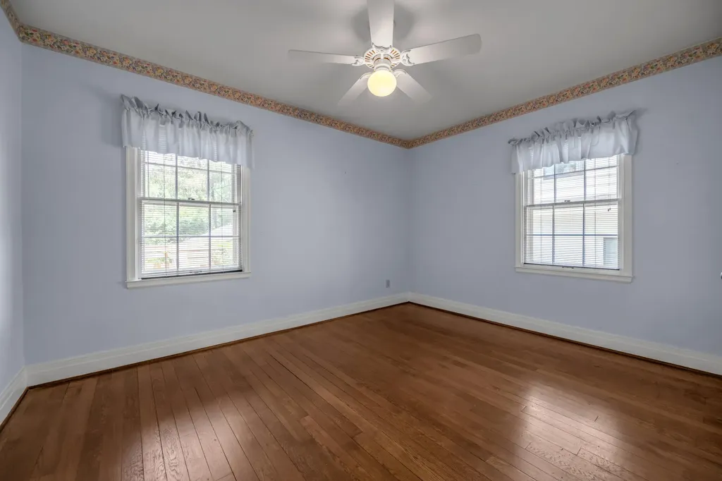 108 Romany Road Lexington KY 40502