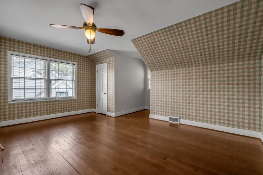 108 Romany Road Lexington KY 40502