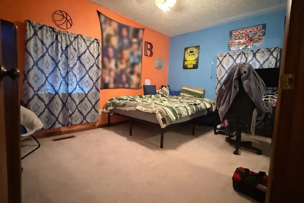 665 665 Craft Creek Salyersville KY 41465