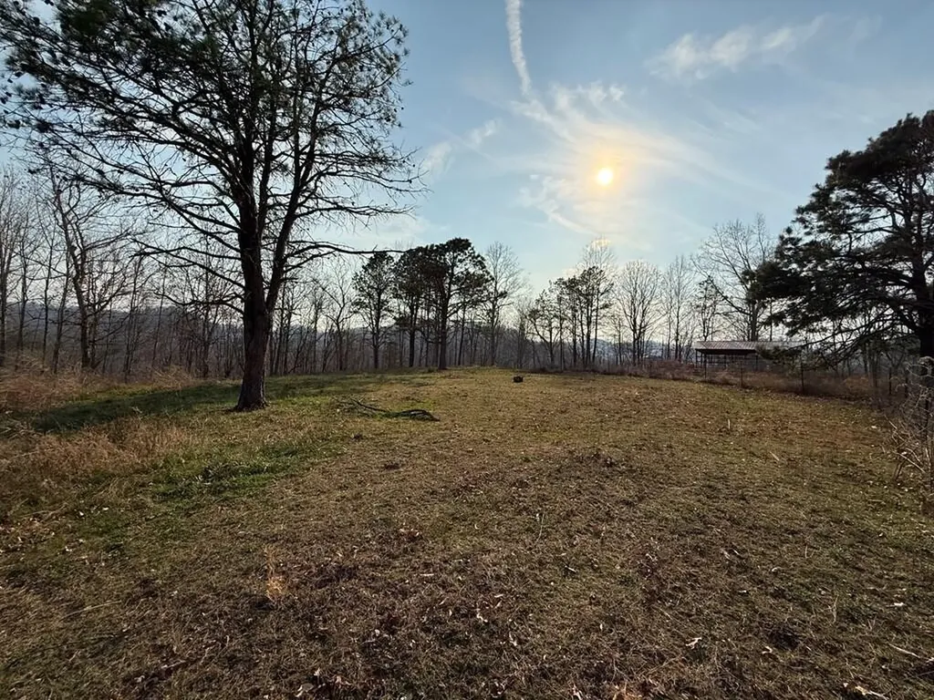 665 665 Craft Creek Salyersville KY 41465