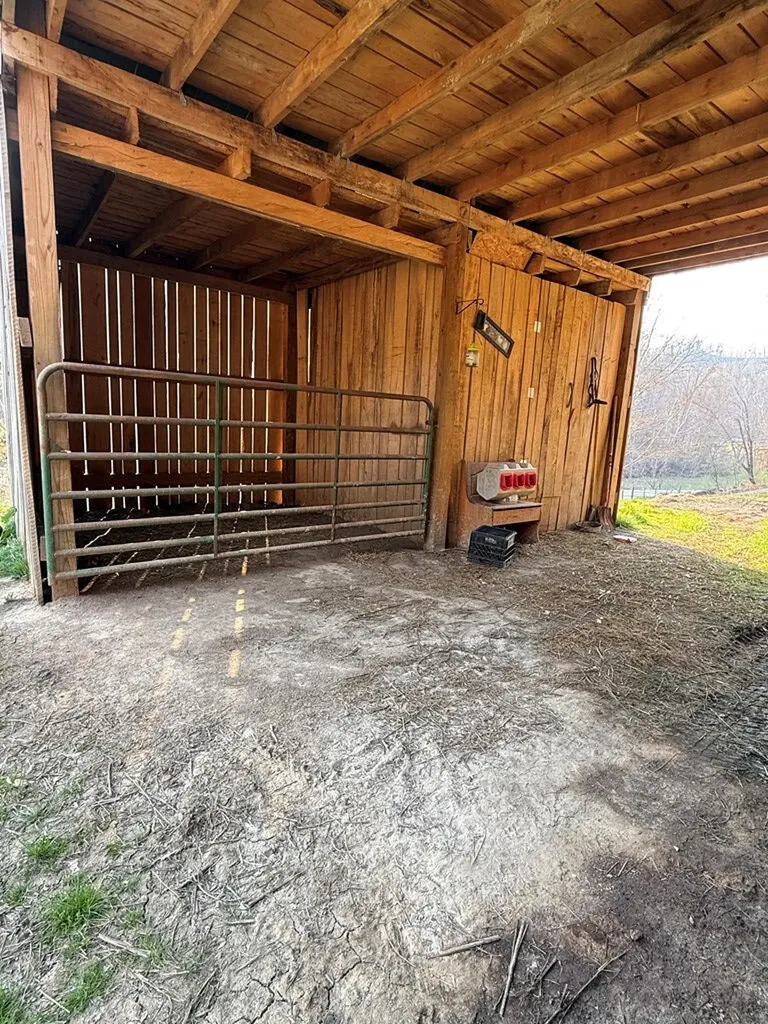 665 665 Craft Creek Salyersville KY 41465