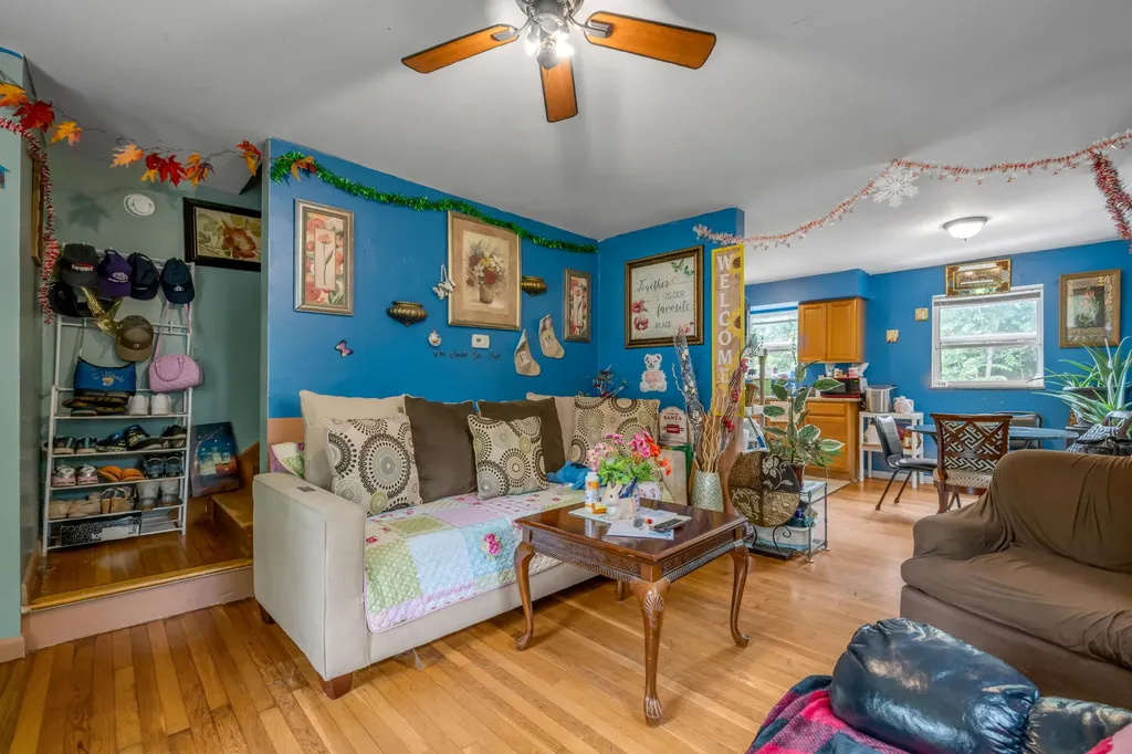 1041-1043 Cross Keys Road Lexington KY 40504