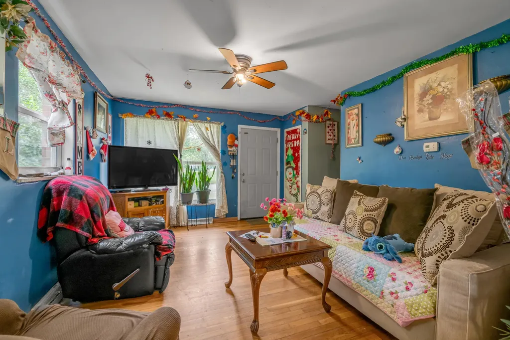 1041-1043 Cross Keys Road Lexington KY 40504