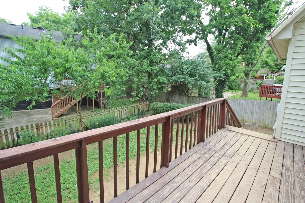 1712 Brook Park Drive Lexington KY 40515