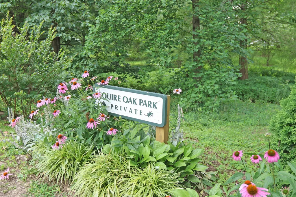 1712 Brook Park Drive Lexington KY 40515