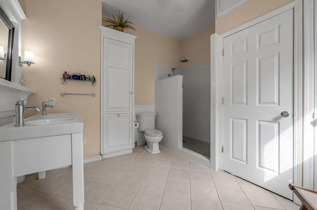 688 Elsmere Park Lexington KY 40508