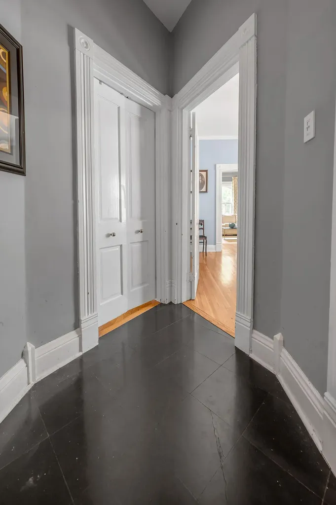 688 Elsmere Park Lexington KY 40508