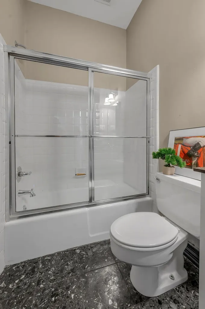 688 Elsmere Park Lexington KY 40508