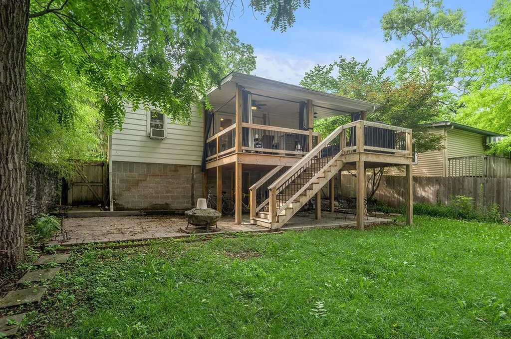 688 Elsmere Park Lexington KY 40508