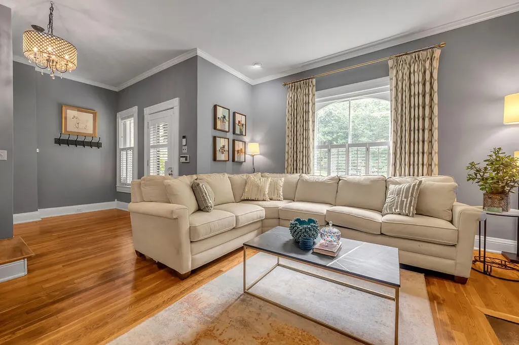 688 Elsmere Park Lexington KY 40508