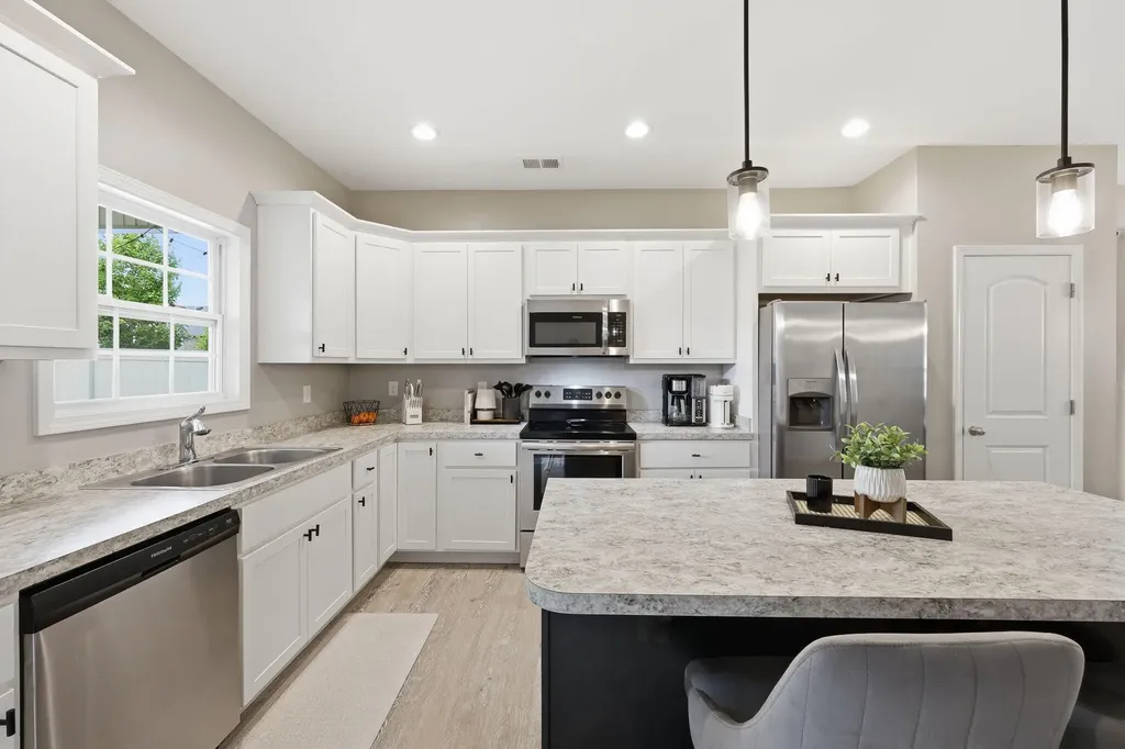 2824 Our Tibbs Trail Lexington KY 40511