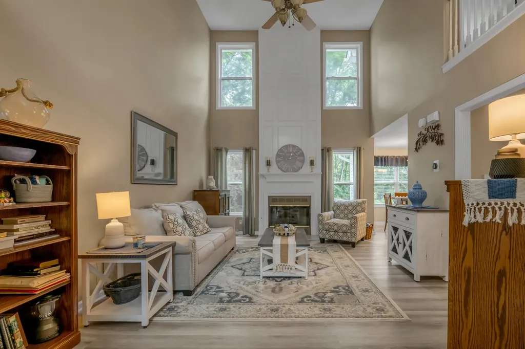 297 Shoreside Drive Lexington KY 40515