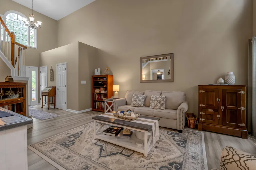 297 Shoreside Drive Lexington KY 40515