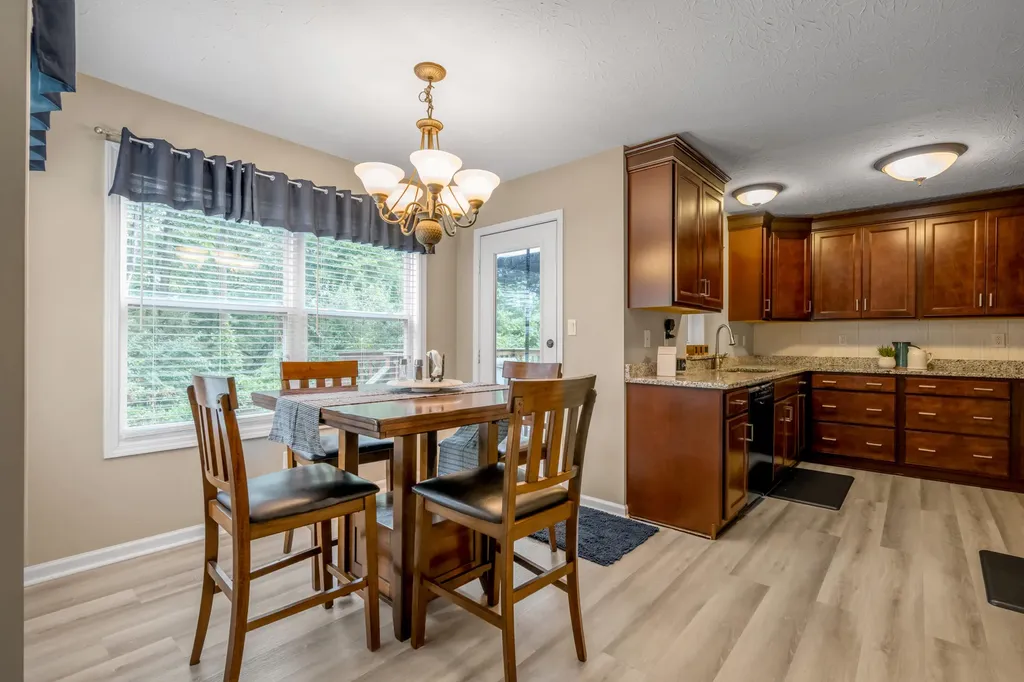 297 Shoreside Drive Lexington KY 40515