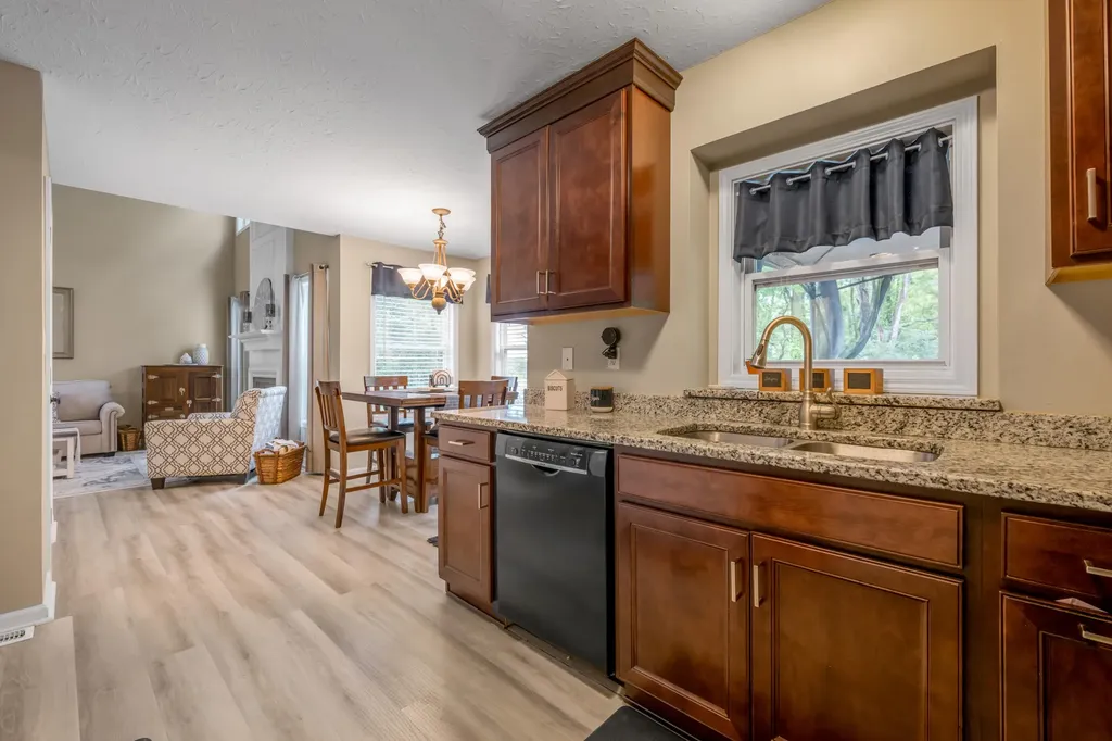 297 Shoreside Drive Lexington KY 40515