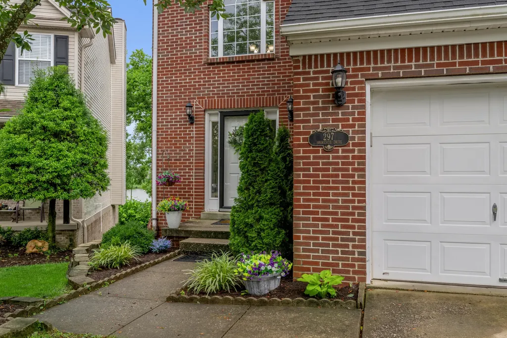 297 Shoreside Drive Lexington KY 40515