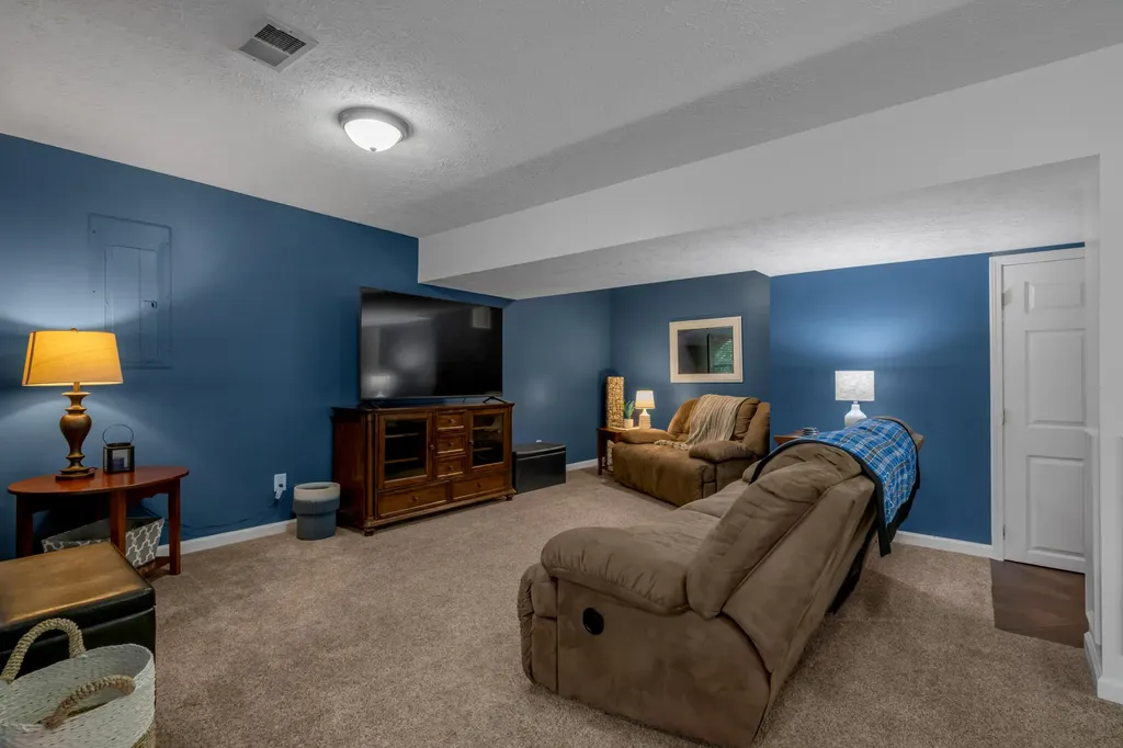 297 Shoreside Drive Lexington KY 40515
