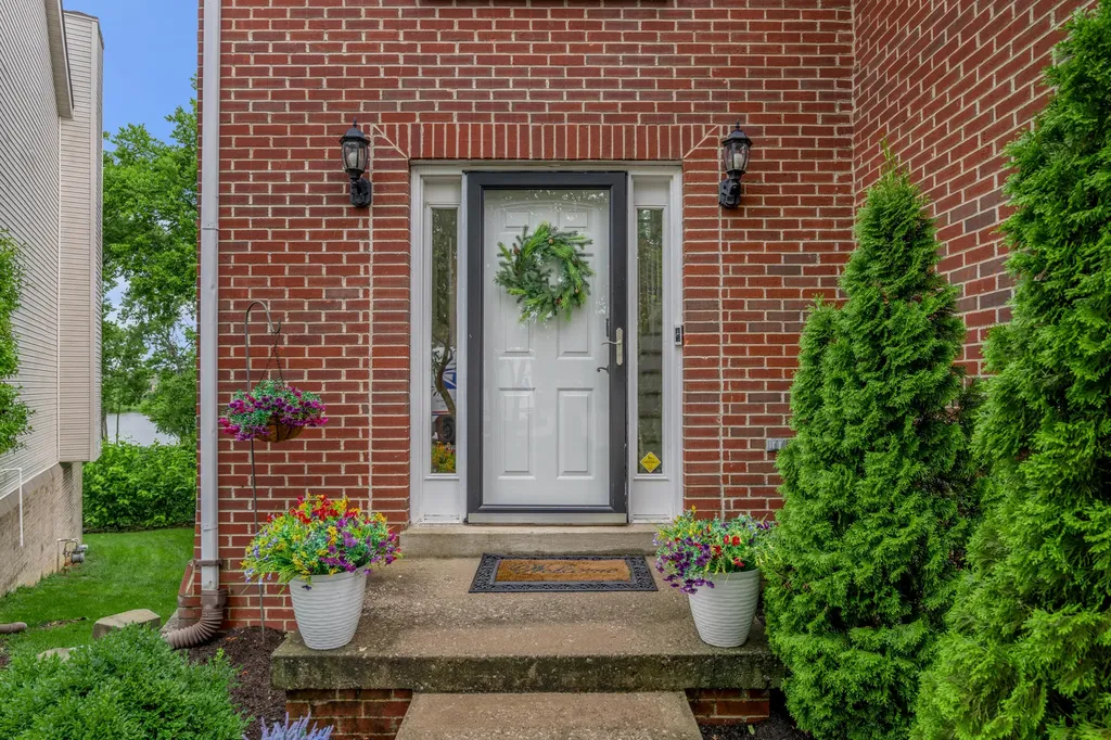 297 Shoreside Drive Lexington KY 40515