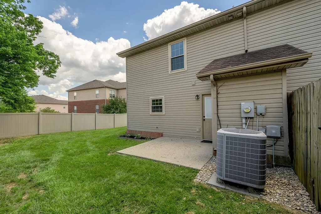 821 Mickey Lane Lexington KY 40509
