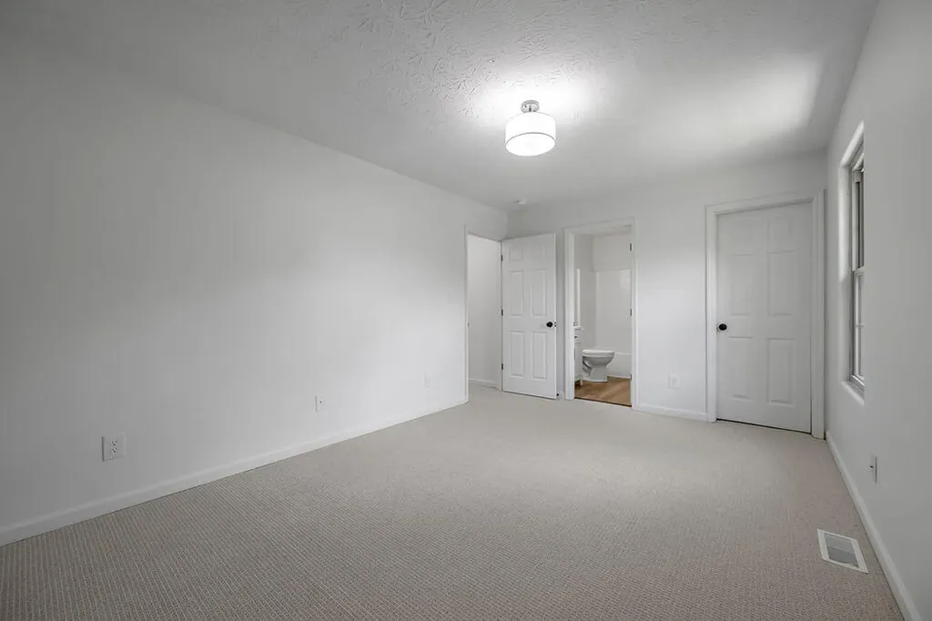 821 Mickey Lane Lexington KY 40509