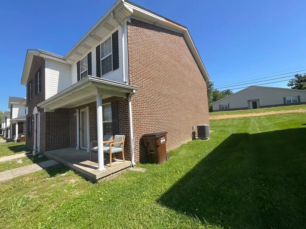 1045 Merrick Drive Richmond KY 40475