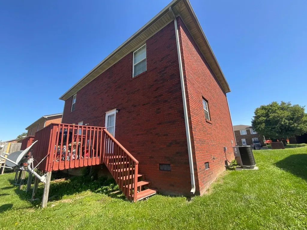 1048 Merrick Drive Richmond KY 40475