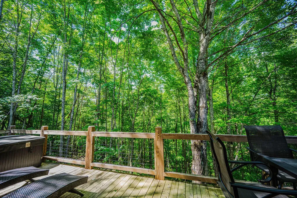 168 Eagle Ridge Road Campton KY 41301