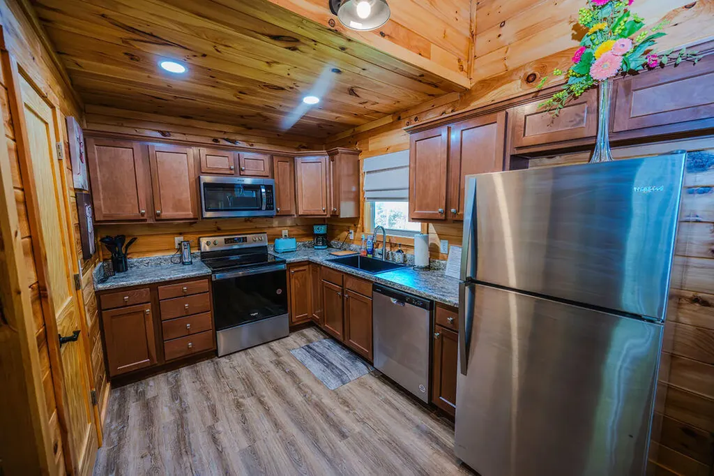 168 Eagle Ridge Road Campton KY 41301