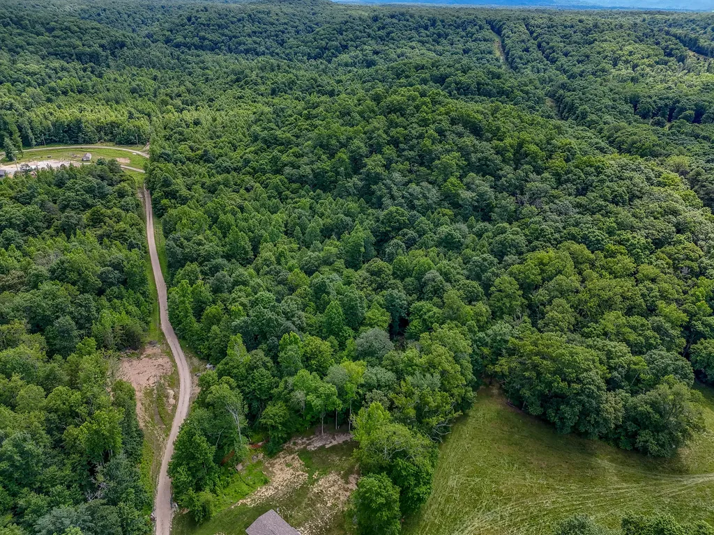 Tbd Farmhouse Trail Morehead KY 40351
