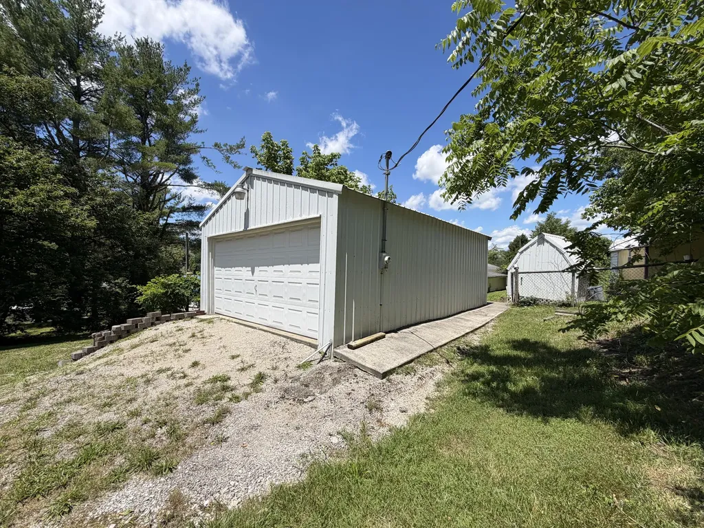 303 Freedom School Road Mt Vernon KY 40456