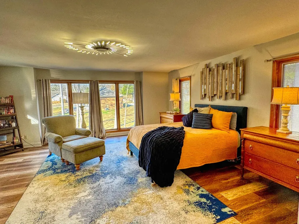 7 Pleasant View Lane Murray KY 42071