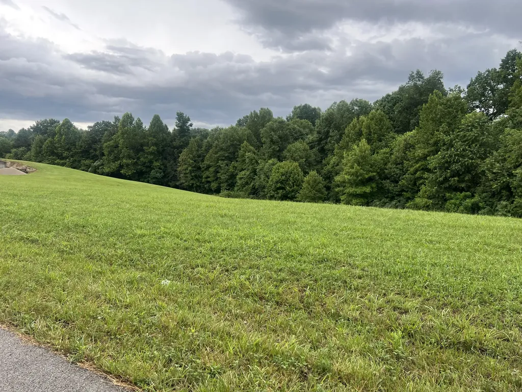 23 Hemlock Way Morehead KY 40351
