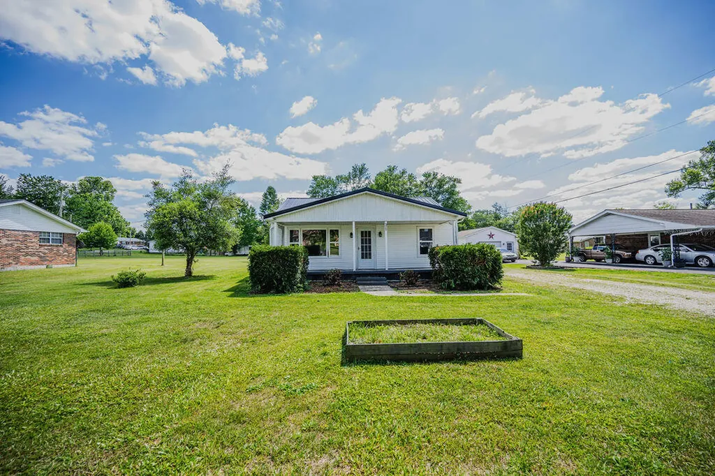 829 Maple Street Stanton KY 40380