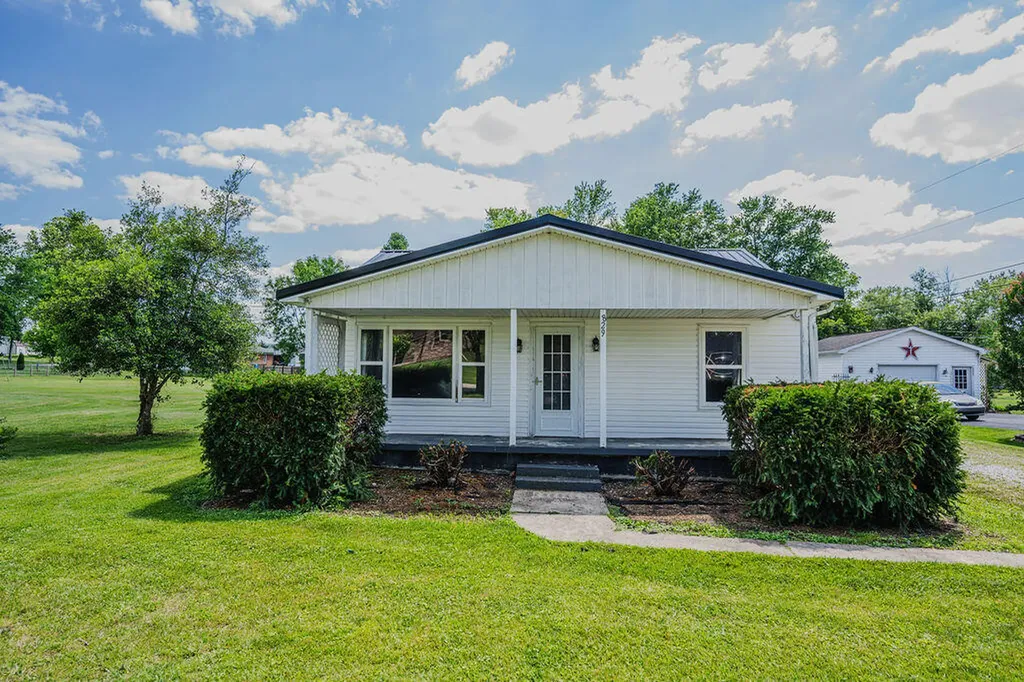 829 Maple Street Stanton KY 40380