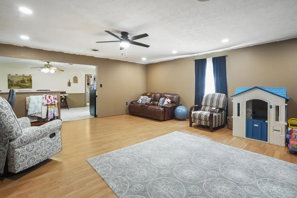 208 Auburn Avenue Somerset KY 42503