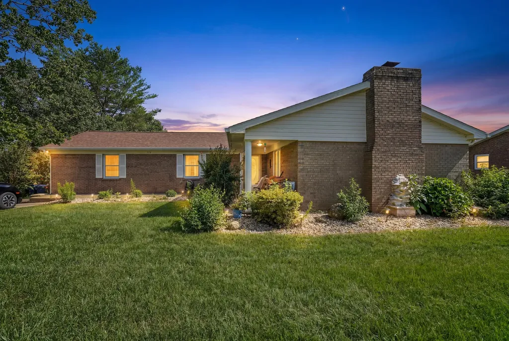 208 Auburn Avenue Somerset KY 42503