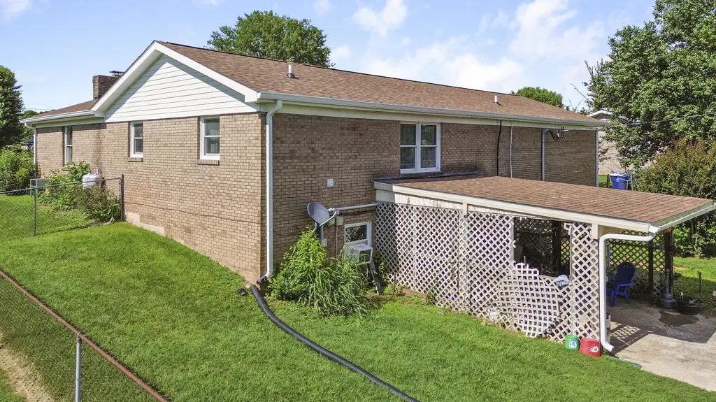 208 Auburn Avenue Somerset KY 42503