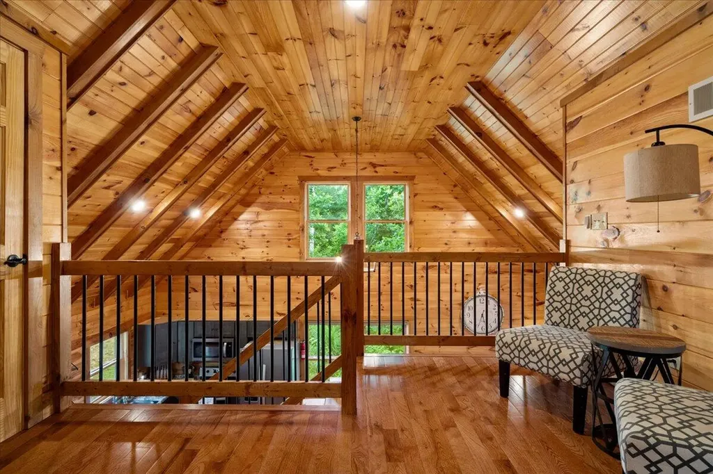 2009 Glencairn Road Rogers KY 41365