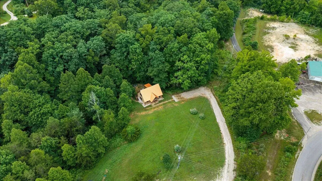 2009 Glencairn Road Rogers KY 41365