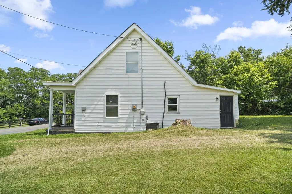 863 E Main Street Georgetown KY 40324