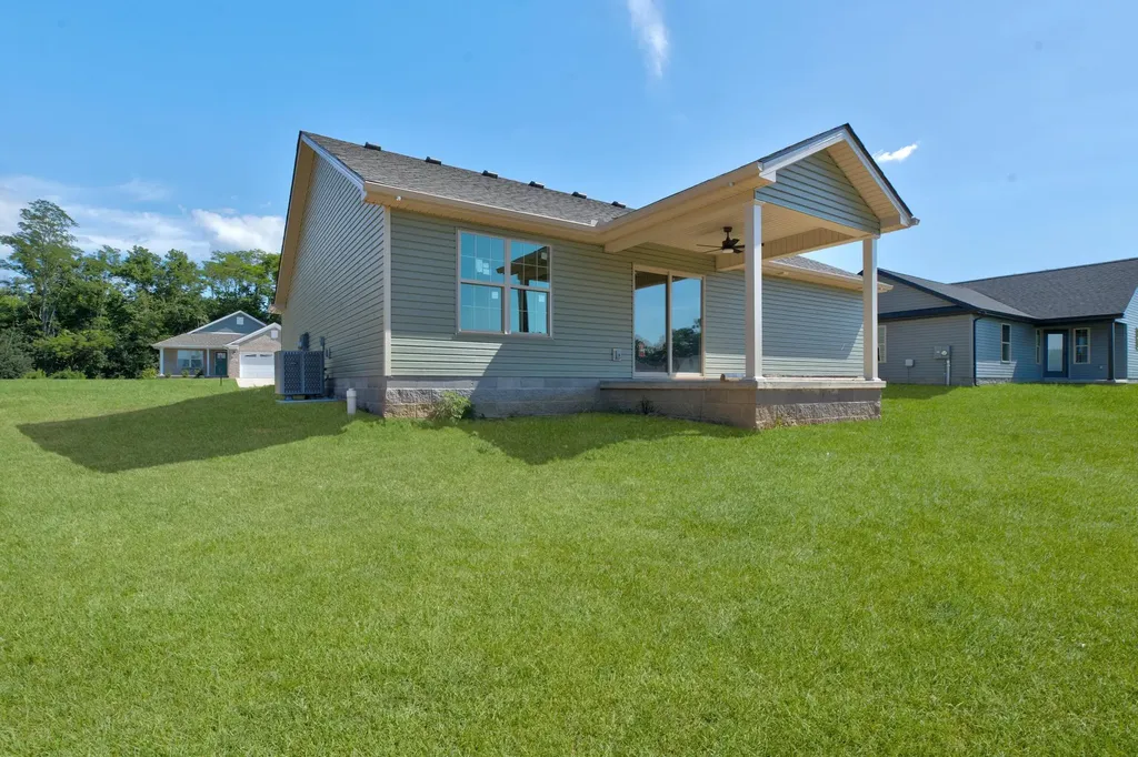 156 Elk Drive Stamping Ground KY 40379