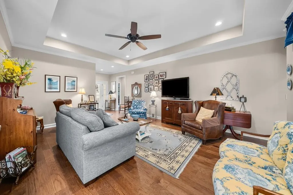 390 Irish Circle Hopkinsville KY 42240